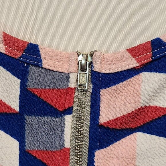 LuLaRoe Fit & Flare Amelia Dress M Multicolor Geometric Pleated Skirt Pockets - Picture 4 of 8